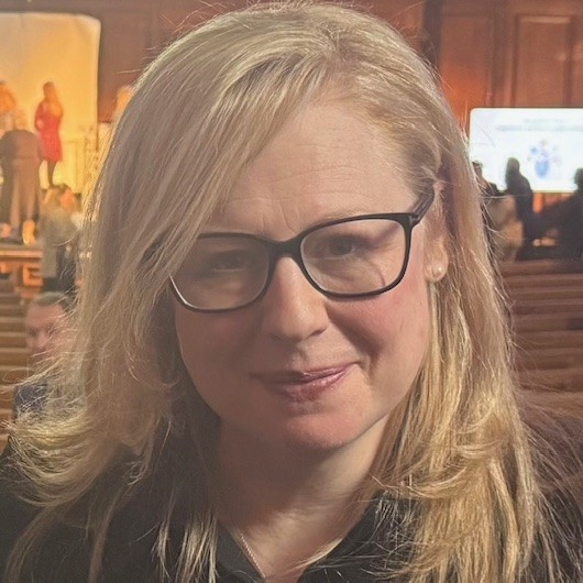 Sarah dolphin